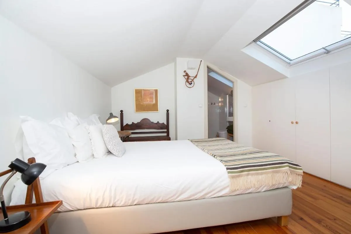 Artistic Duplex Apartment Lisbon