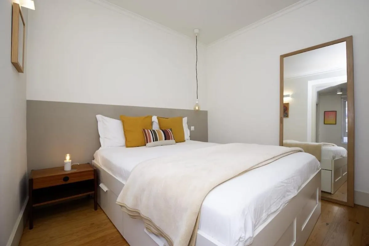 Artistic Duplex Apartment Lisbon